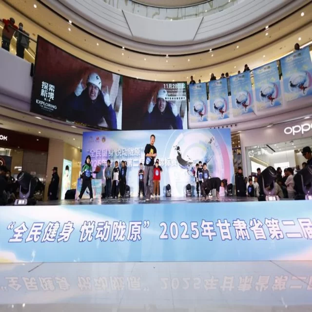 足球杯赛焦点对决：从阵容视角剖析精彩对抗
